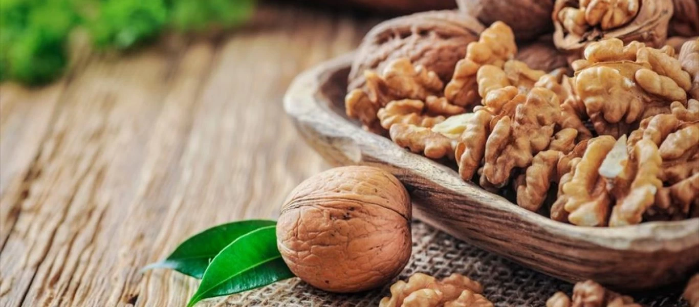 Φάτε καρύδια για να πείτε «αντίο» σε αϋπνία και άνοια